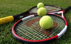 Tennis raquettes et balles